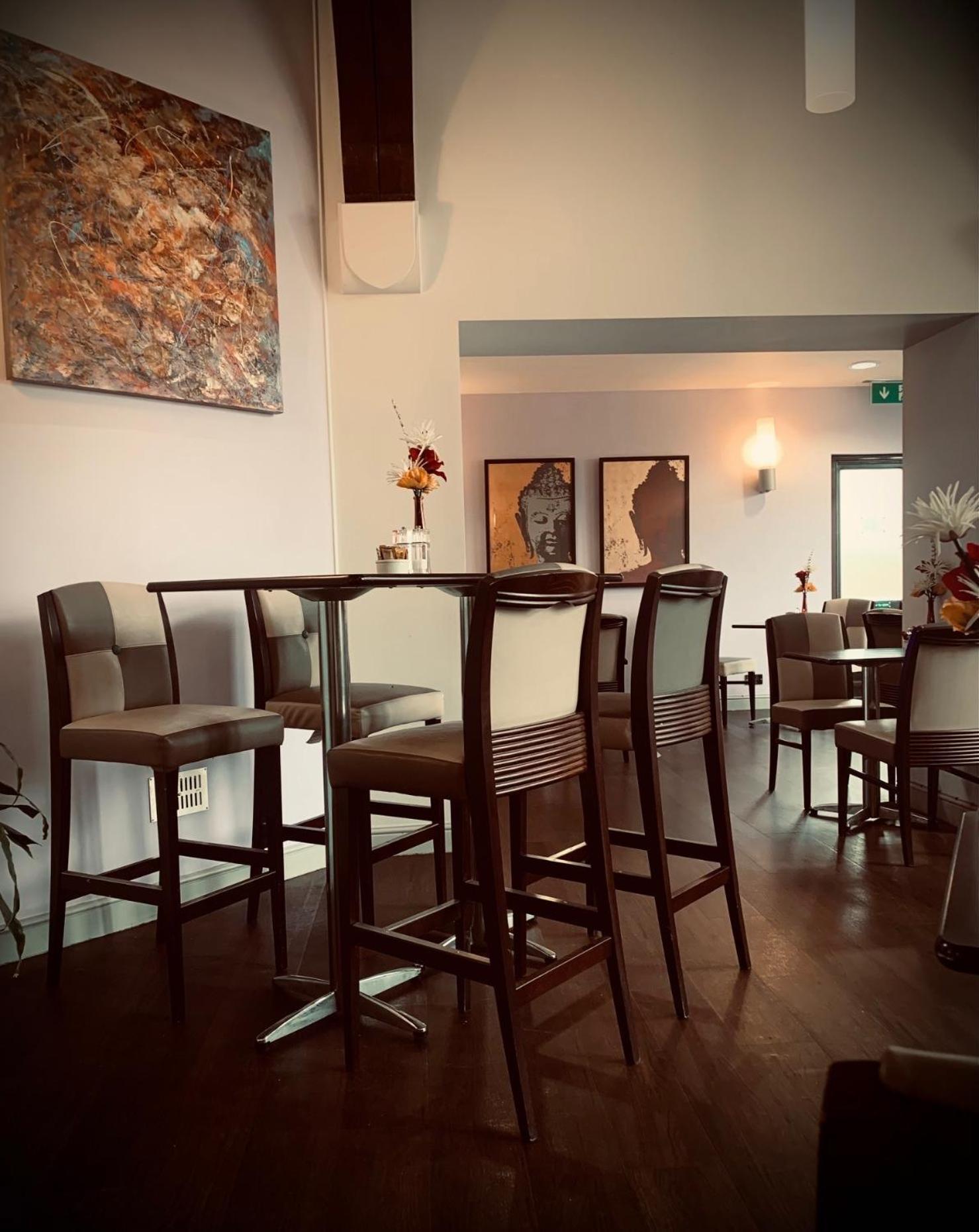 The Birch Hotel Haywards Heath Esterno foto