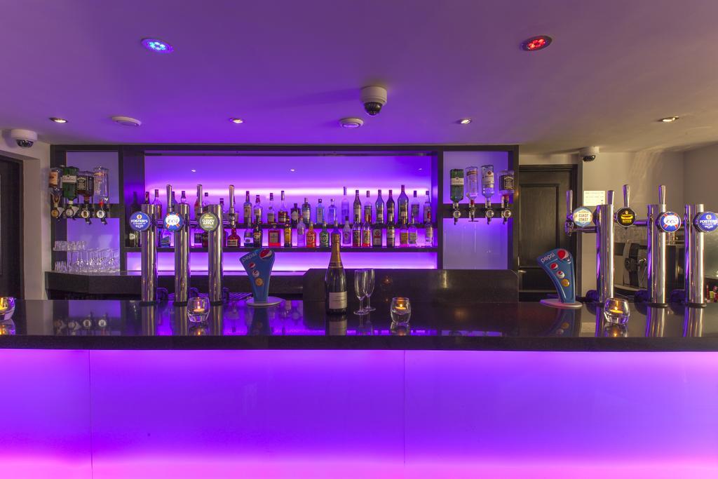 The Birch Hotel Haywards Heath Esterno foto