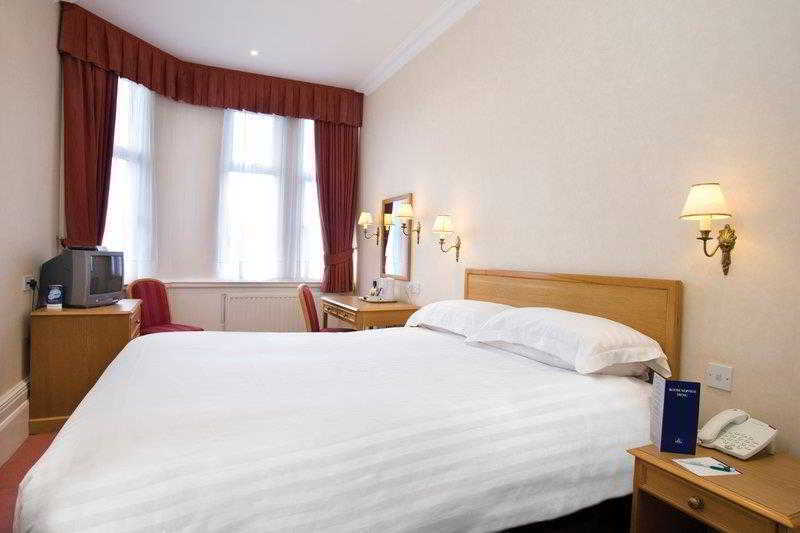 The Birch Hotel Haywards Heath Esterno foto